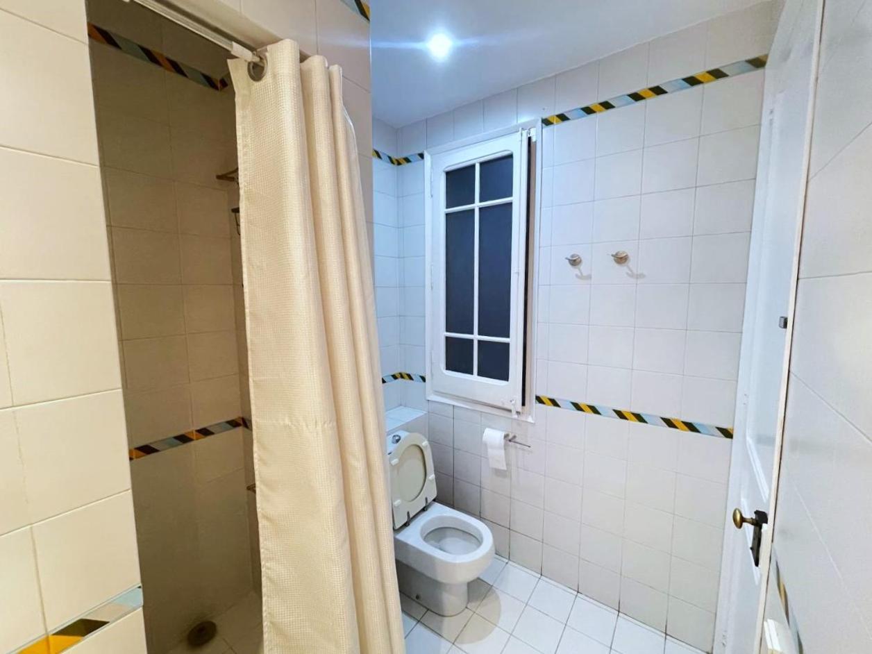 Flor Habitaciones 巴塞罗那 外观 照片
