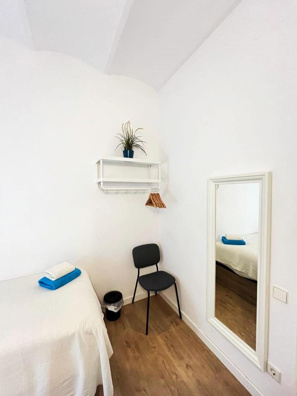 Flor Habitaciones 巴塞罗那 外观 照片